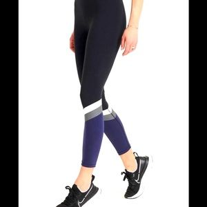 All Access Center Stage leggings